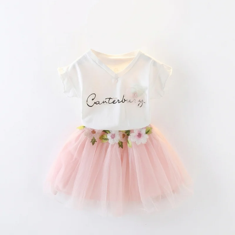 Conjunto de Blusa Blanca con Tutú 